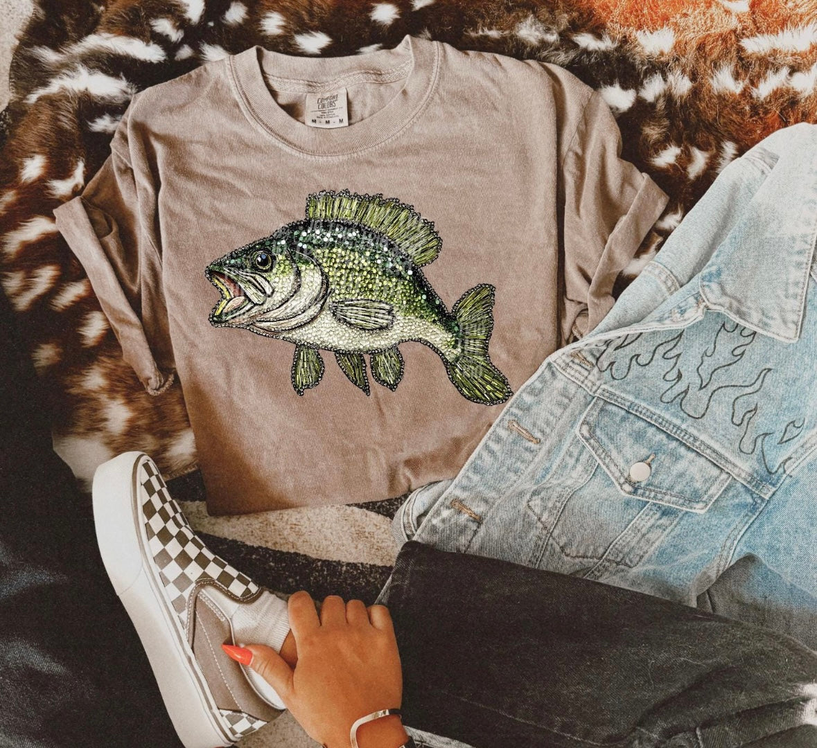 Faux rhinestone fish