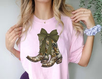 Load image into Gallery viewer, Camo Boots
